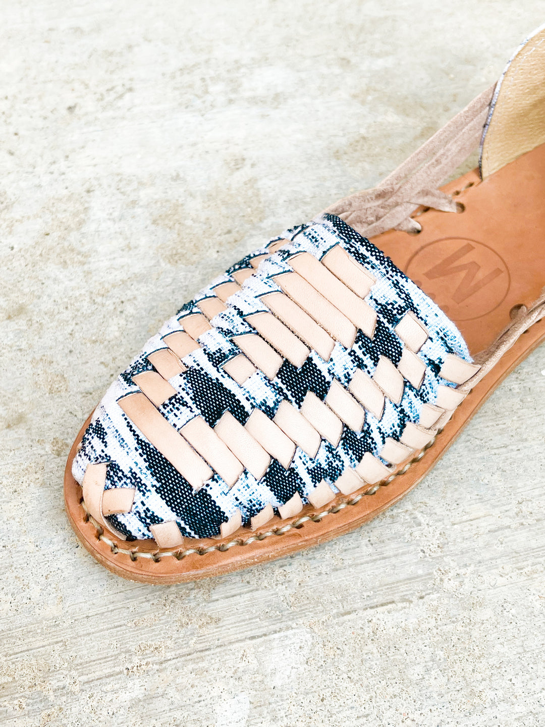 luna huarache sandals